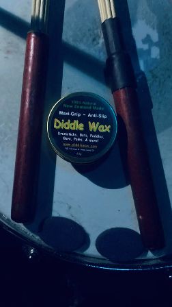 Martin Roy Guy Diddle
                  Wax Review